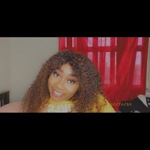 Meet your Posher, Deneisha